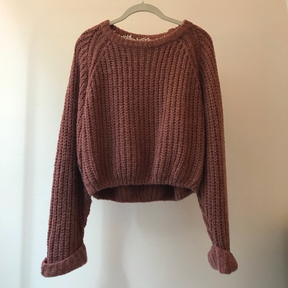 POL Roll-Sleeve Cropped Sweater